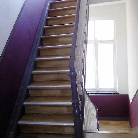 Hostel Louise Ixelles Luaran gambar