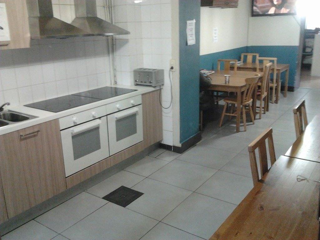 Hostel Louise Ixelles Luaran gambar